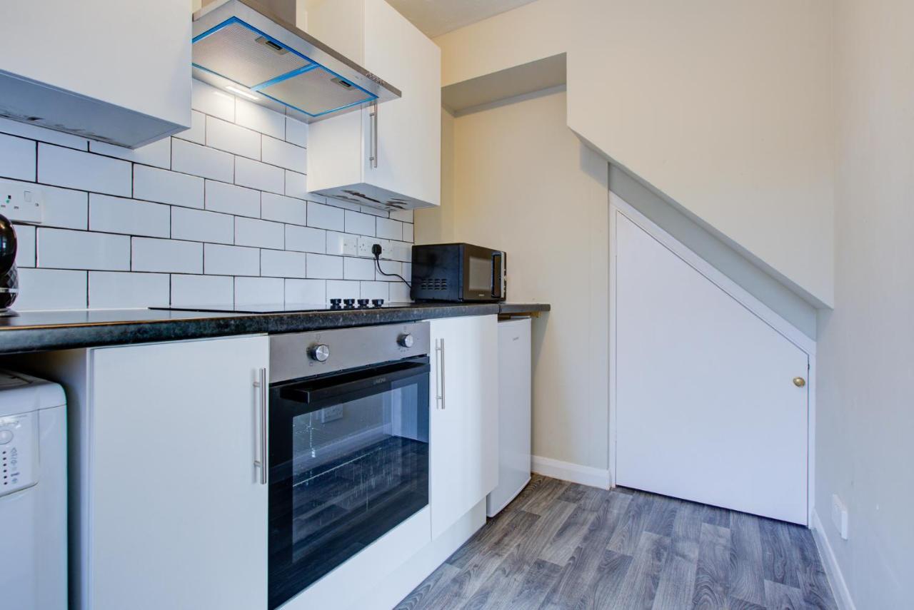 Windsor Burnham Ascot Haven Sleeps 4 Vila Slough Exterior foto