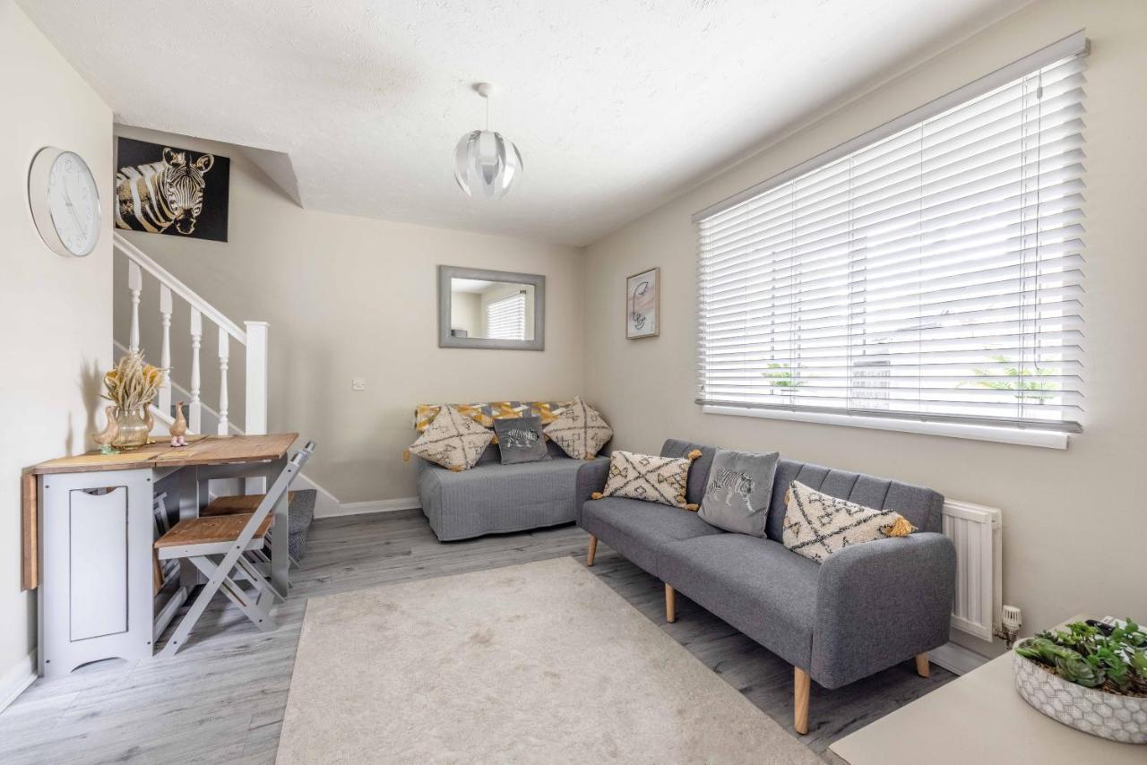 Windsor Burnham Ascot Haven Sleeps 4 Vila Slough Exterior foto